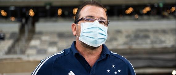 enderson moreira.jpg